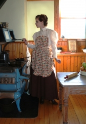 Bethany Ruffled Apron