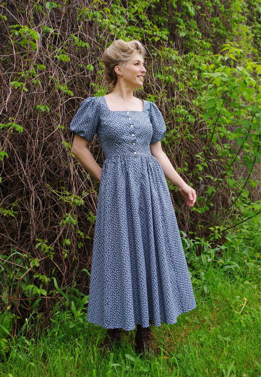 This Victorian style dress please! : r/findfashion