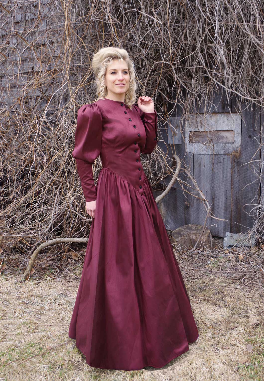 Cintha Victorian Gown | Recollections