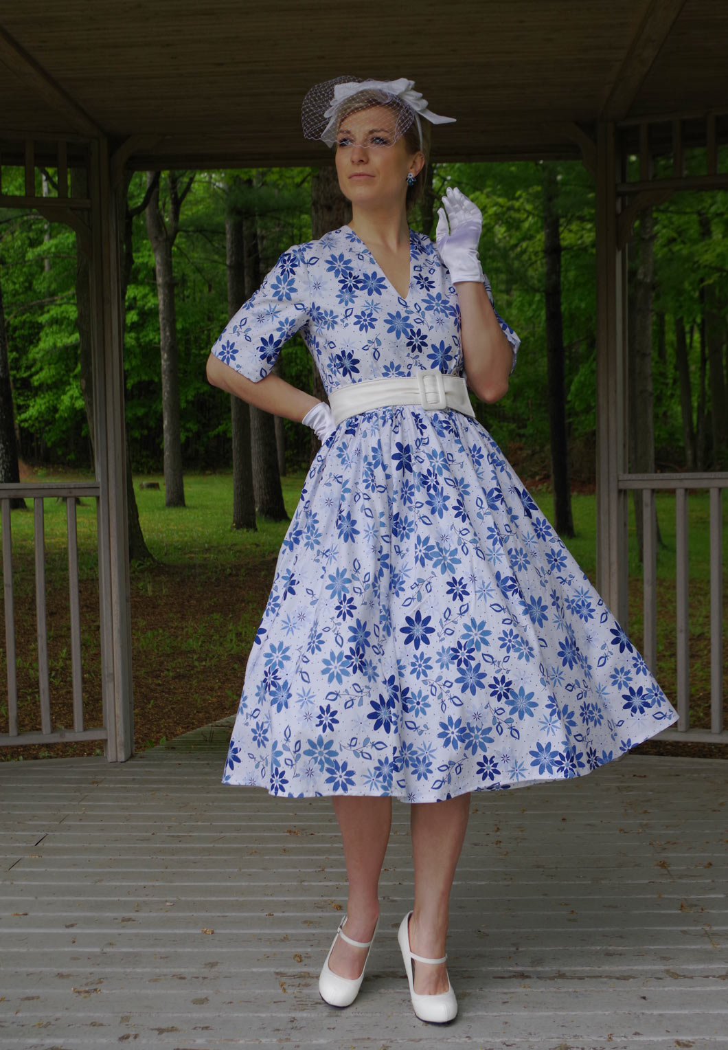 Rare Vintage 1950s Lucie Ann Silk Satin Dressing Gown