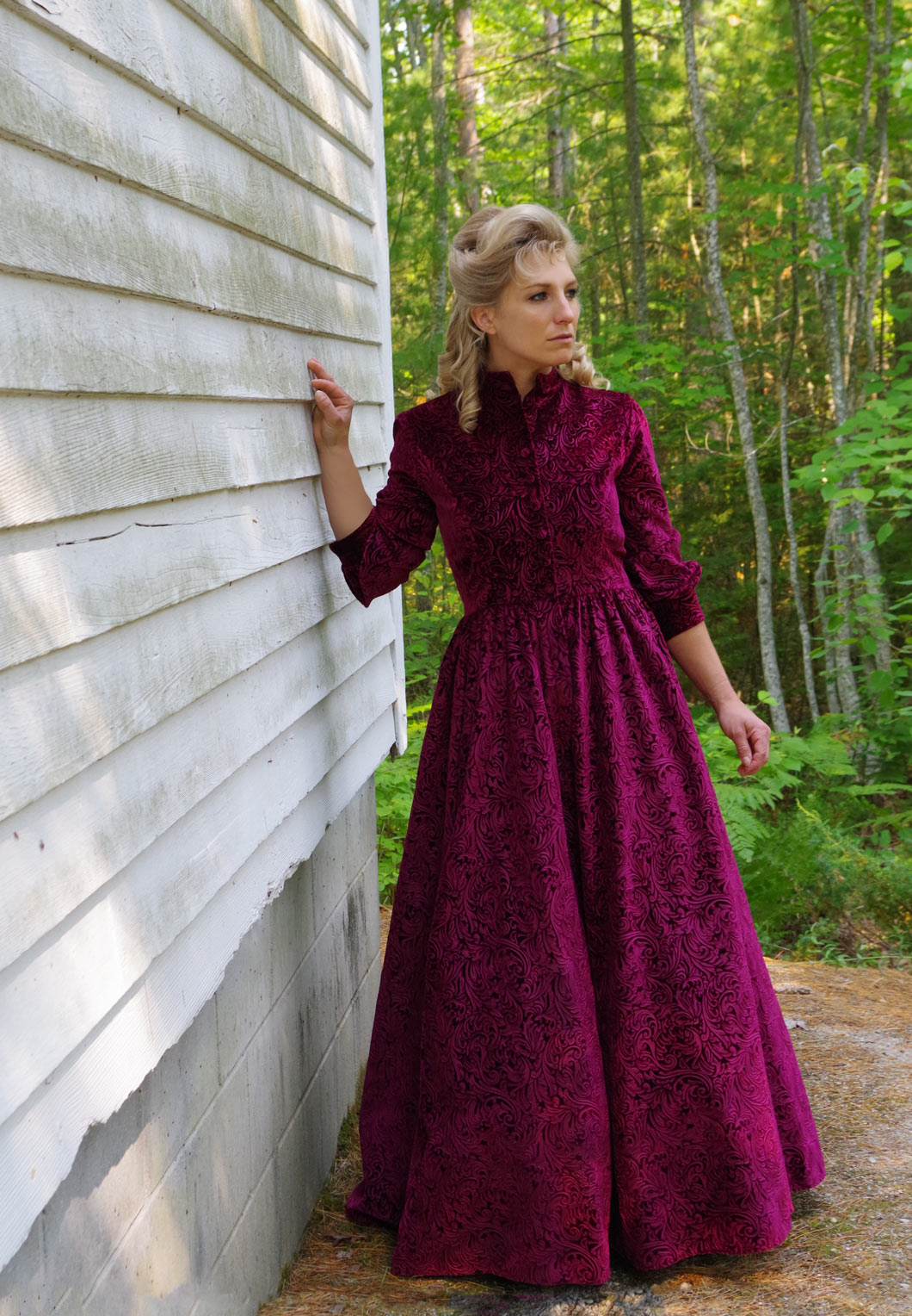 Holiday Scroll Velvet Dress | Recollections