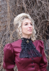 Black Lace Ruffled Jabot