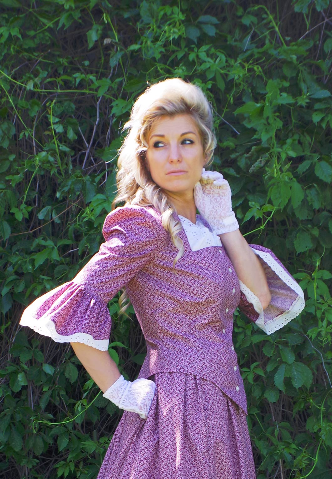 FRONTIER CLASSICS Victorian Purple Velvet Ensemble Steampunk Dickens