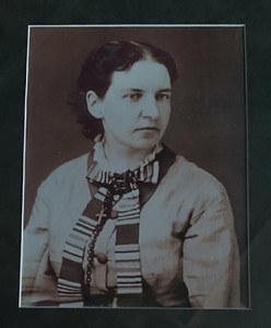 Elizabeth "Miss Lizzie" Mason; first librarian of Alpena