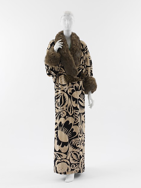 "La Perse" long coat by Paul Poiret