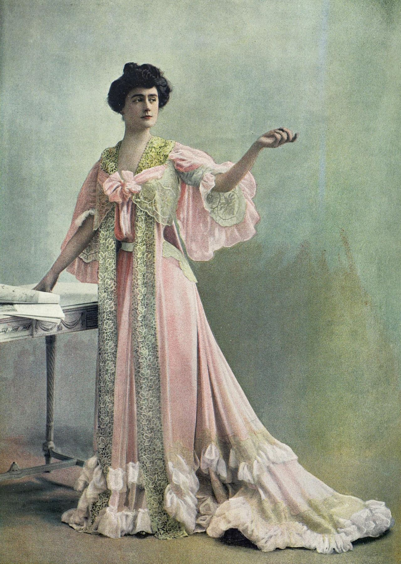 The Tea Gown  Lily Absinthe