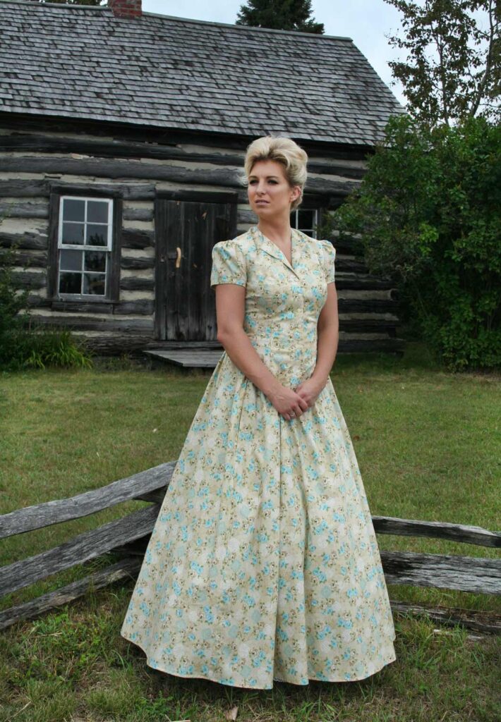 Laura hot sale ingalls dresses