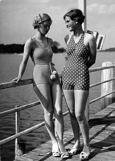 HugeDomains.com  Vintage swimsuits, Retro swimwear, Retro bathing suits