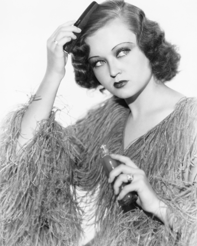 10 Screen Sirens Whose 1930s Hairstyles Took Our Breath Away  HuffPost Life