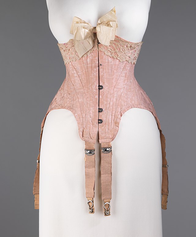 Authentic Corsets vs. Fashion Corsets: What's the Difference?