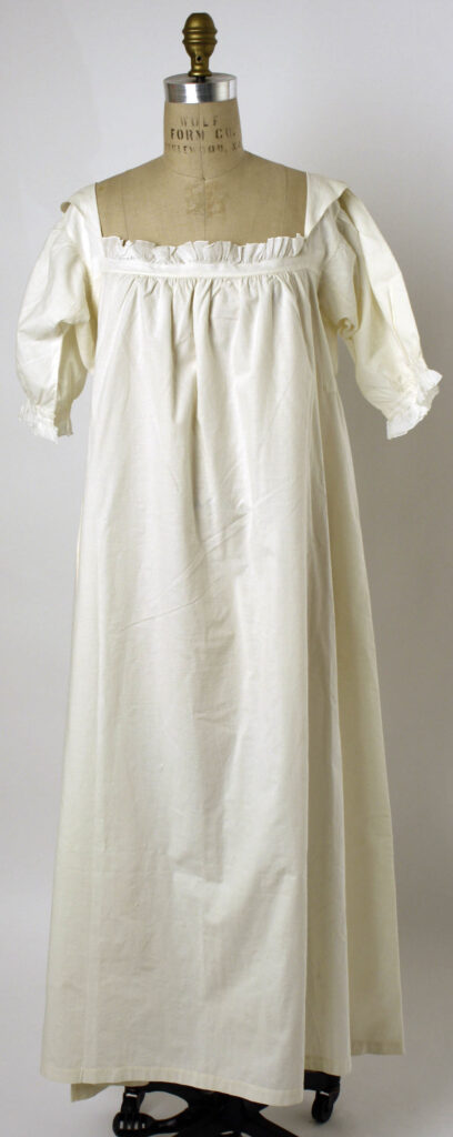 1600s nightgown new arrivals