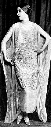 1920s Nightgowns, Pajamas and Robes History