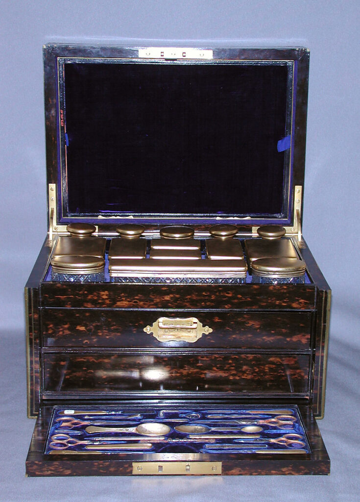 19th Century Victorian Dressing Case by W Insall & Sons., 1910s for sale at  Pamono